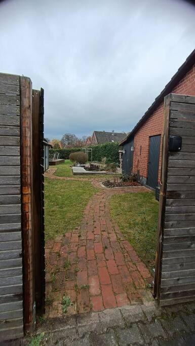 Gemuetliche Souterrain Wohnung Lüneburg Eksteriør bilde